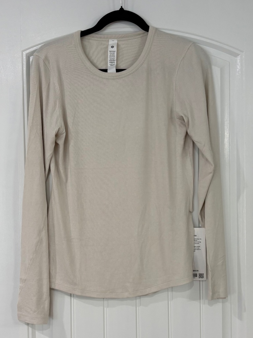 Lululemon hold tight long sleeve Bone